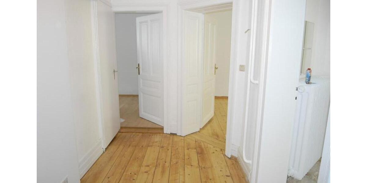 Charmante 2-Zimmer-Altbauwohnung in bester Nordend-Lage 2 zimmer