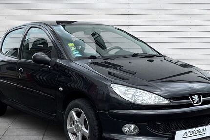 Peugeot 206 153.000 km 1.980 &euro; Dietzenbach 63128