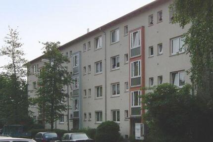 3-ZKB-Wohnung in Frankfurt-Hausen kurzfristig zu vermieten! 3 zimmer