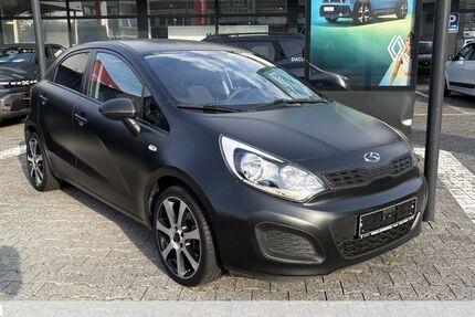 Kia Rio 77.000 km 6.470 € Hanau 63452