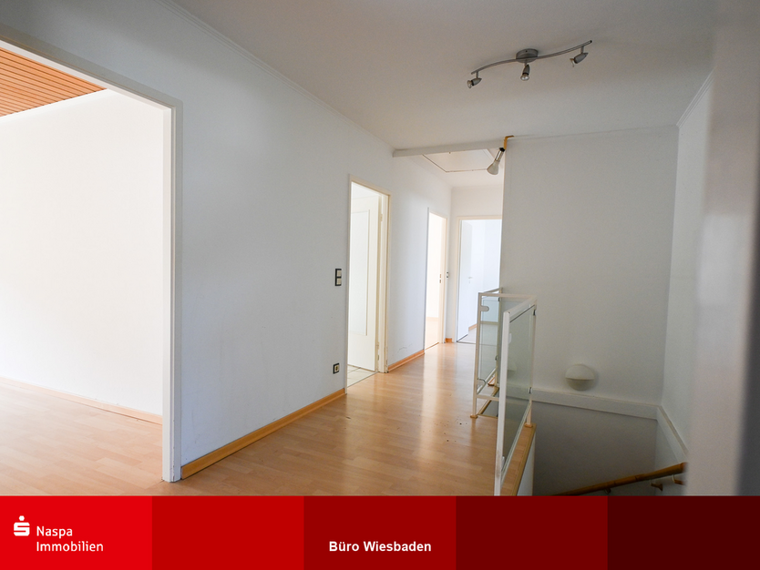 Haus zum Kaufen in Wiesbaden 498.000 € 120 m²