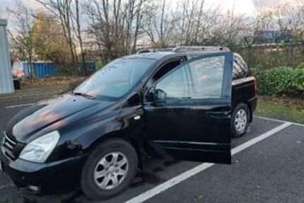 Kia Carnival 278.800 km 3.950 &euro; Frankfurt 60439