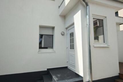 Schönes neu ausgebautes Häuschen in Frankfurt-kein Erbpacht 4 zimmer