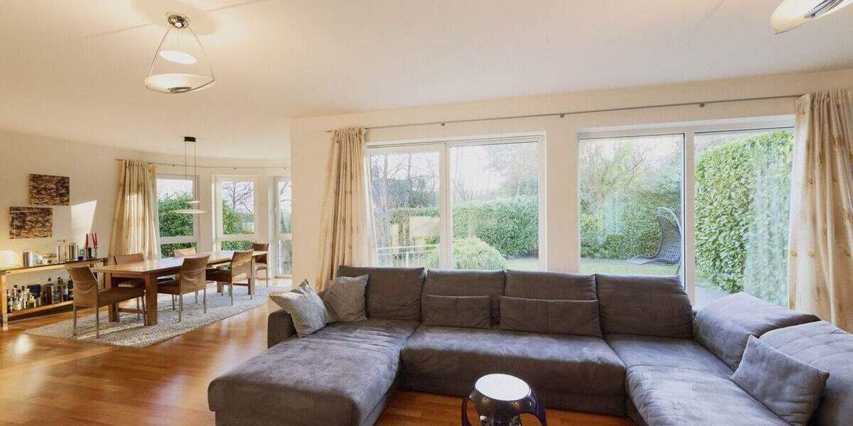 Einfamilienhaus Kronberg im Taunus Kronberg - 7 Zimmer, 197 m&sup2;, 1.595.000&euro; | Angebot:25698551