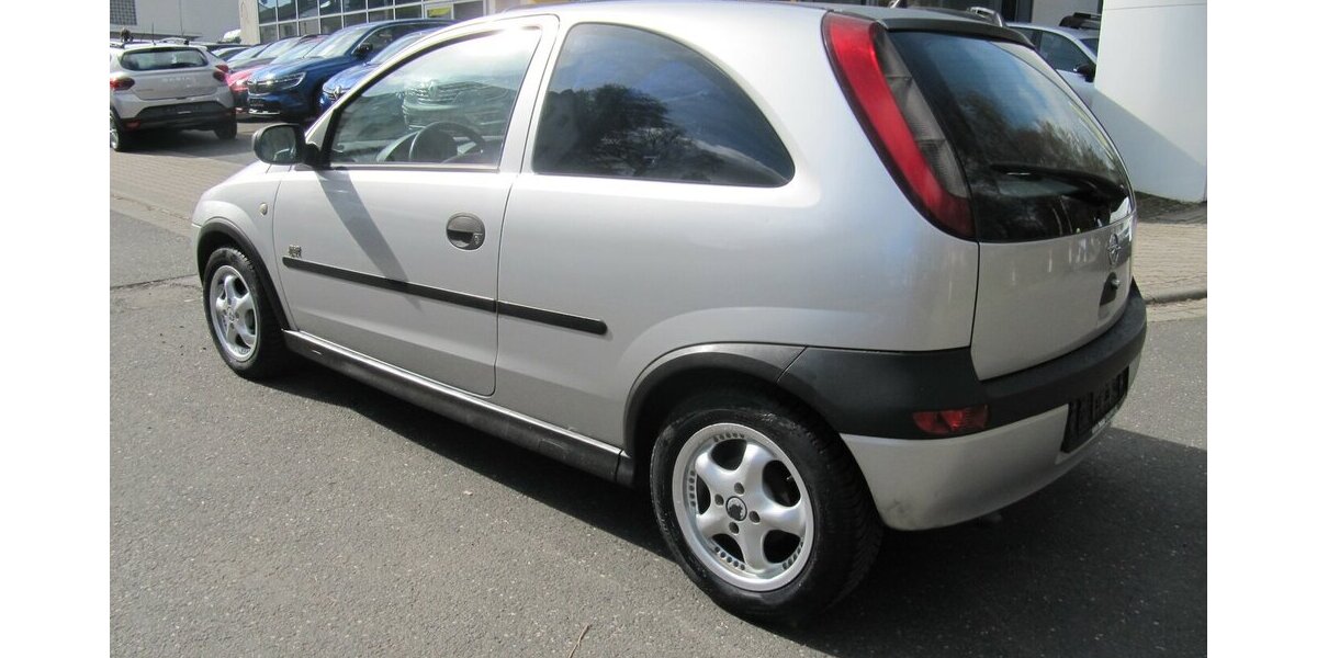 Opel Corsa Sport ++ TÜV 10.2027 ++ 220.321 km 1.235 &euro; Schwalbach/Taunus 65824