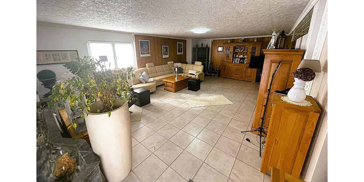Mehrfamilienhaus, Wohnhaus Niddatal - 10 Zimmer, 275 m&sup2;, 565.000&euro; | Angebot:27110525