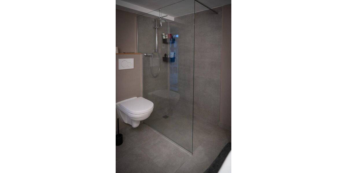 Einfamilienhaus Frankfurt am Main Niederursel - 8 Zimmer, 180 m&sup2;, 950.000&euro; | Angebot:26877564