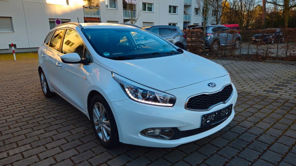 Kia ceed Sportswagon 163.000 km 5.900 &euro; Darmstadt 64289