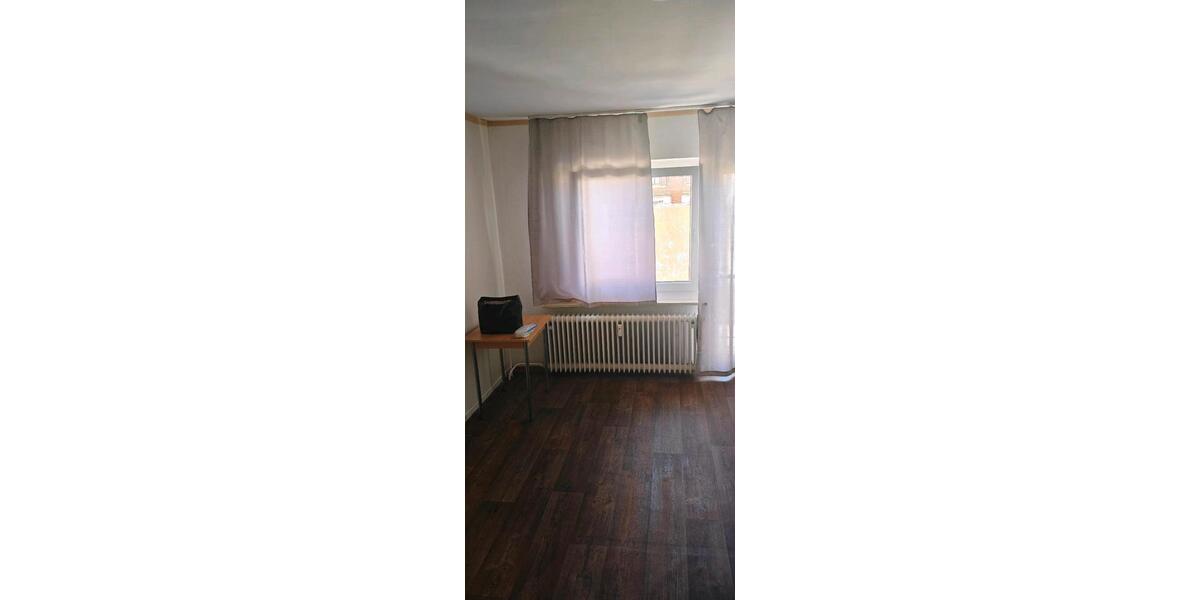 Etagenwohnung Frankfurt am Main Nord-Ost - 1 Zimmer, 20 m&sup2;, 560&euro; | Angebot:26227386