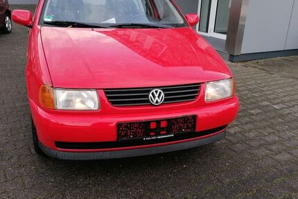 VW Polo 94.000 km 2.100 &euro; friedrichsdorf 61381