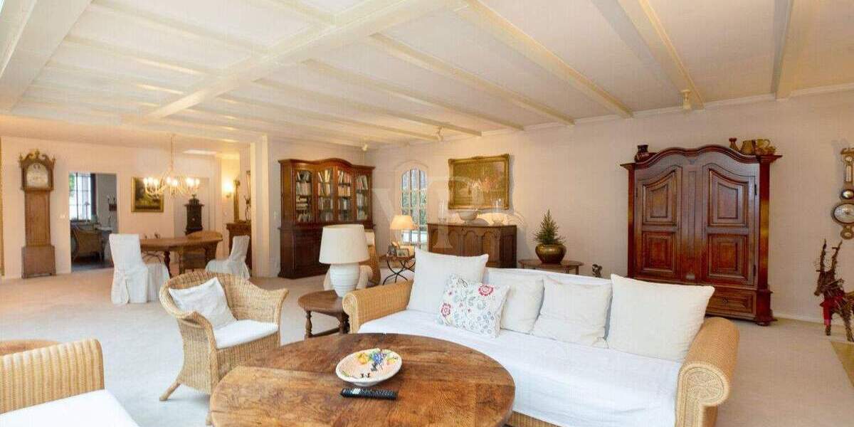 Bungalow Mörfelden-Walldorf / Walldorf Walldorf - 6 Zimmer, 251 m&sup2;, 1.148.000&euro; | Angebot:25898828