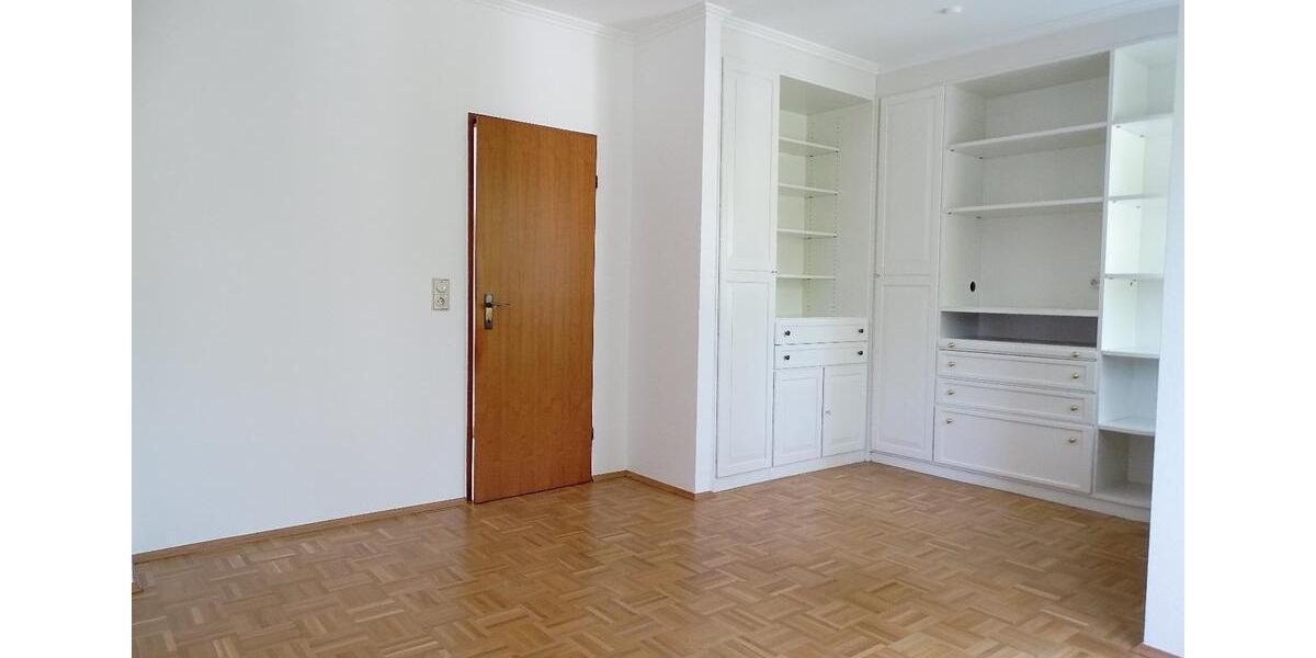 Etagenwohnung Kronberg im Taunus - 3 Zimmer, 115 m&sup2;, 445.000&euro; | Angebot:26872078