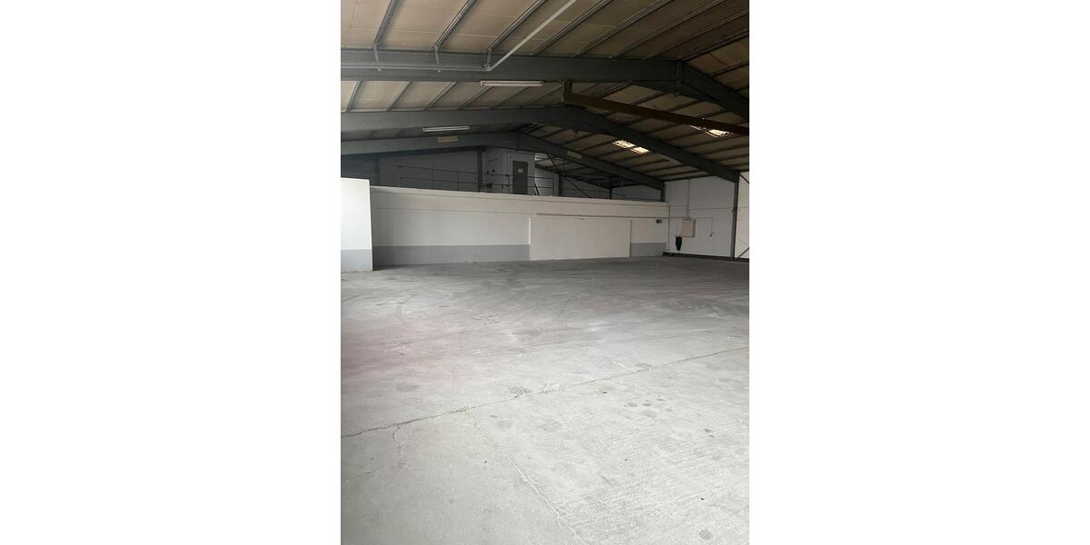 Lagerhalle Gewerbe zimmer