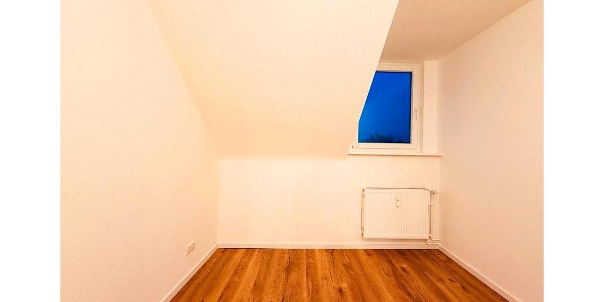 Dachgeschoßwohnung Hanau - 2 Zimmer, 60 m&sup2;, 208.000&euro; | Angebot:27122479