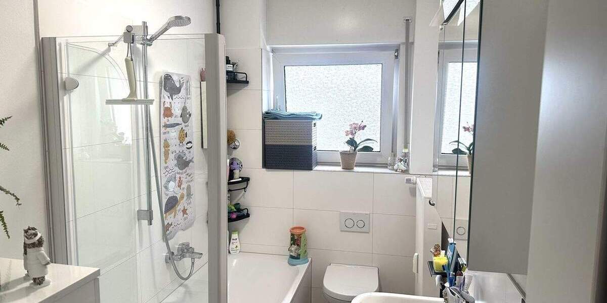 Etagenwohnung Hofheim am Taunus Hofheim - 3 Zimmer, 80 m&sup2;, 1.050&euro; | Angebot:25725821