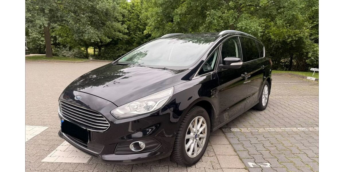 Ford S-Max 192.350 km 7.800 &euro; Frankfurt 60437