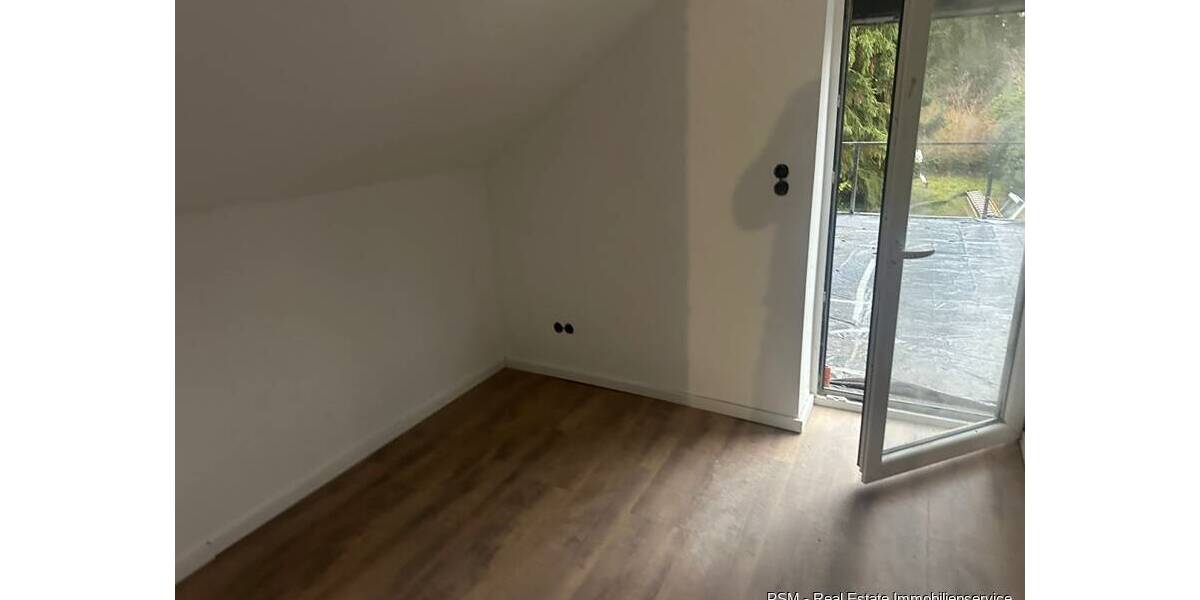 Einfamilienhaus Frankfurt am Main Praunheim - 4 Zimmer, 151 m&sup2;, 950.000&euro; | Angebot:26155223