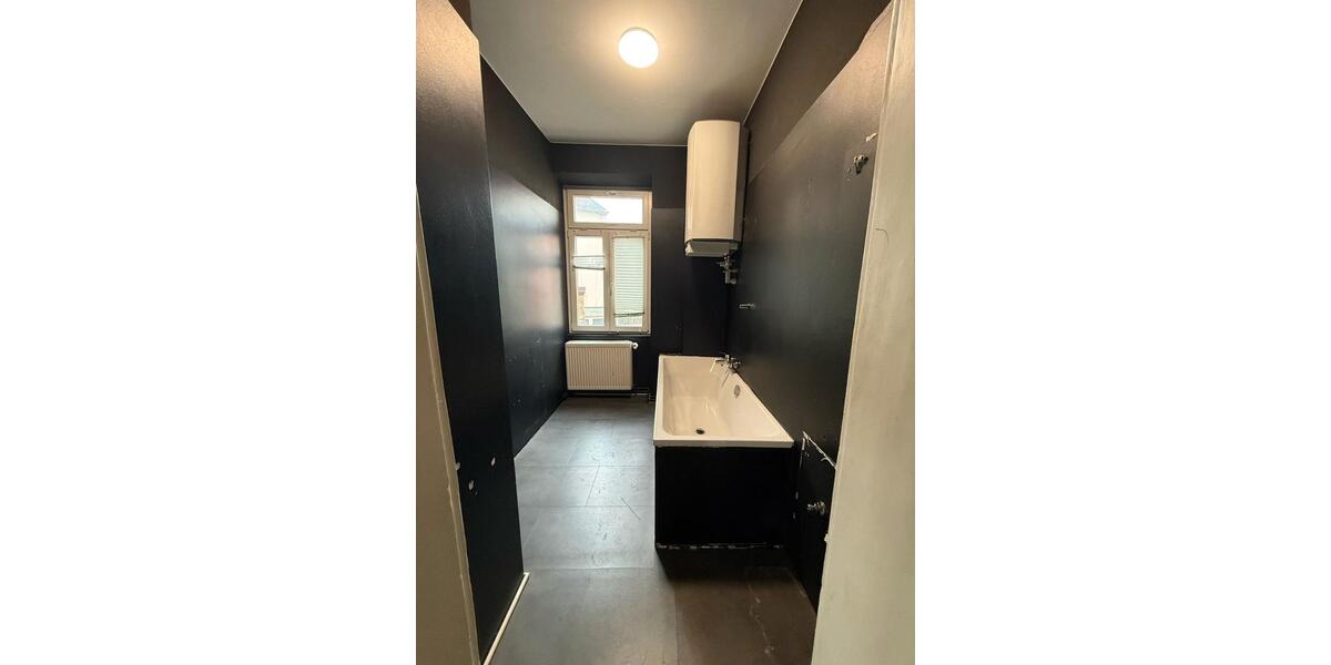 Etagenwohnung Frankfurt am Main Bornheim - 4 Zimmer, 100 m&sup2;, 900&euro; | Angebot:26102123