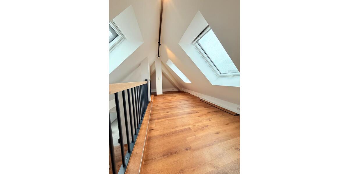 Maisonettenwohnung Frankfurt am Main Bornheim - 3 Zimmer, 66 m&sup2;, 1.980&euro; | Angebot:25004348