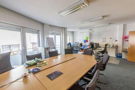 Büro in Niedernhausen 425.000 € 206.61 m² zimmer