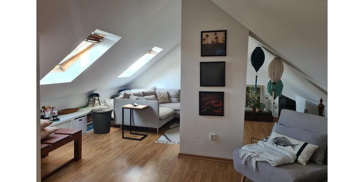Maisonettenwohnung Frankfurt am Main Sachsenhausen Süd - 4 Zimmer, 77 m&sup2;, 1.230&euro; | Angebot:25724110