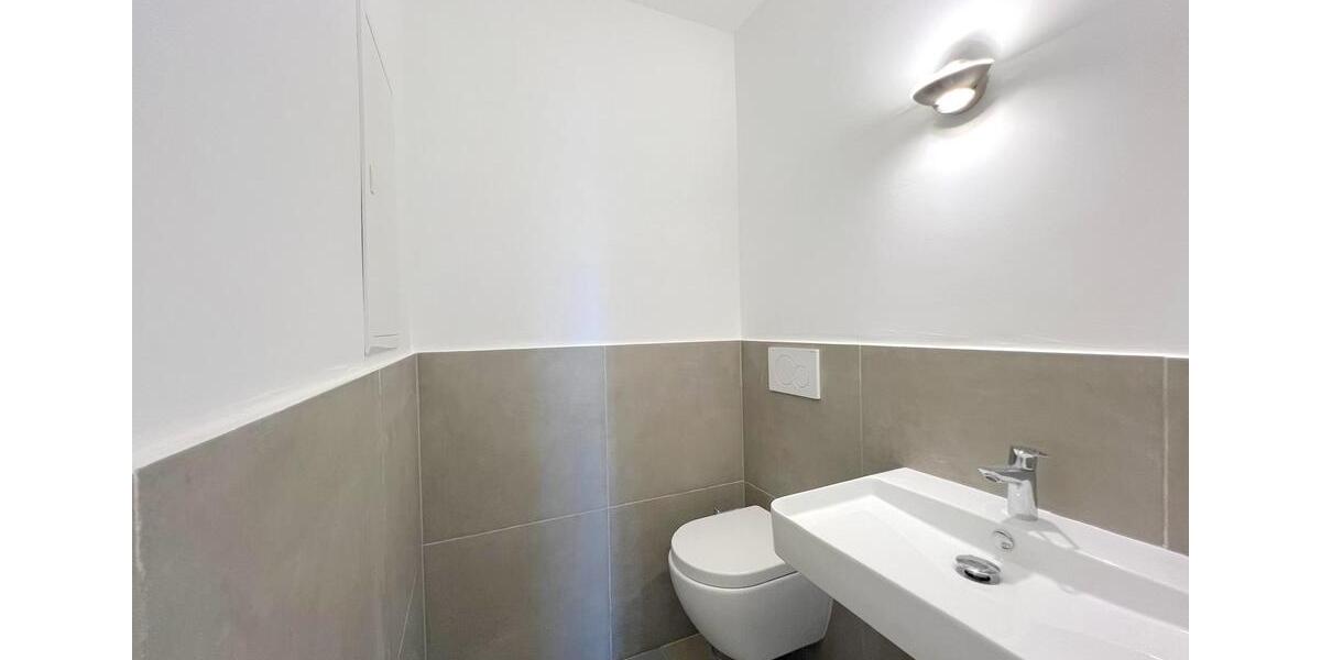 Ein Zimmer frei in moderner 6er WG in Frankfurt Sachsenhausen 1 zimmer