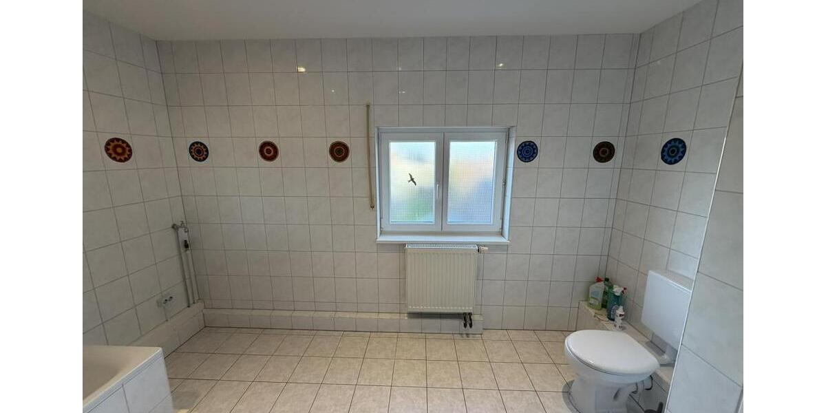 Einfamilienhaus Eschborn - 4 Zimmer, 123 m&sup2;, 1.499&euro; | Angebot:26147030