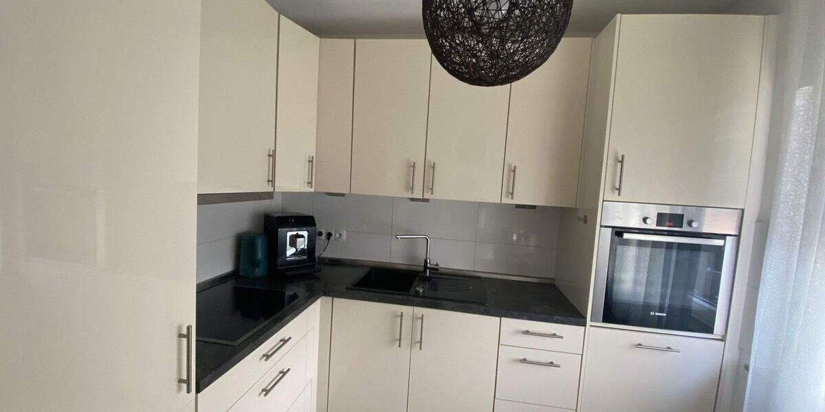 Etagenwohnung Frankfurt Nied - 2 Zimmer, 63 m&sup2;, 1.070&euro; | Angebot:25784600