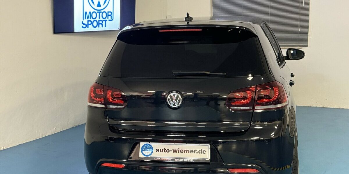 VW Golf R 4Motion 6-Gang /Leder/ 19´´/Xenon/HG-M 247.000 km 13.900 &euro; Dreieich 63303