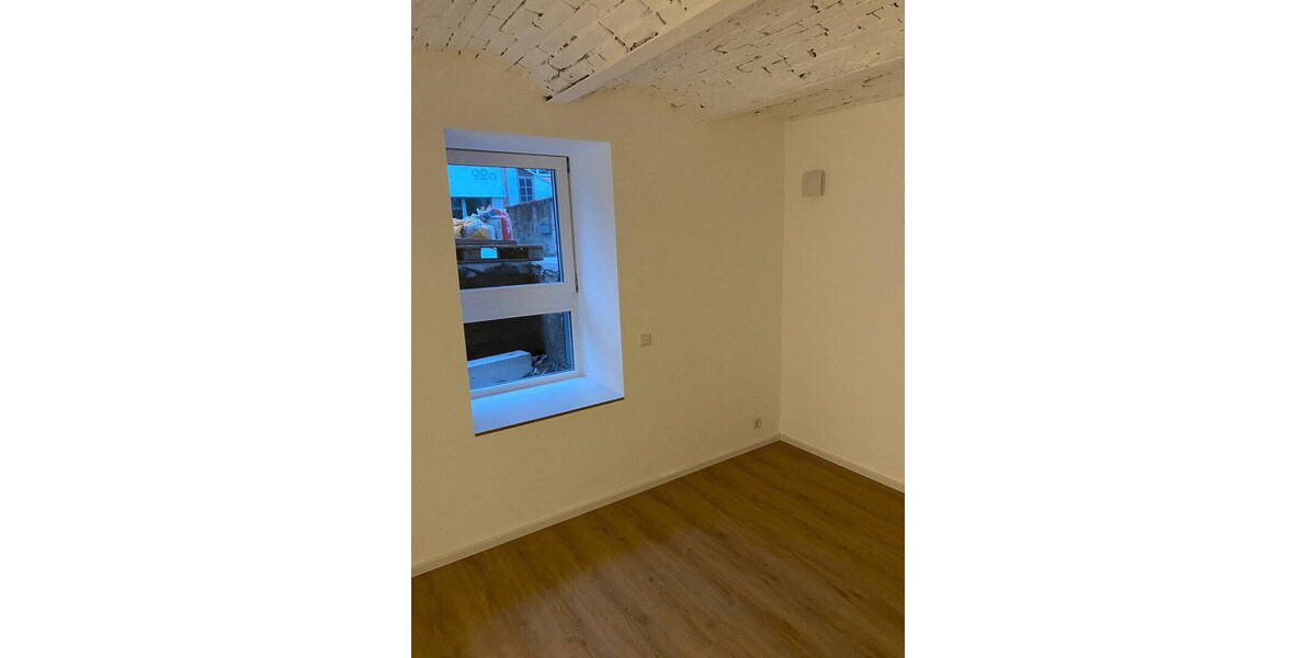 Etagenwohnung Darmstadt Bessungen - 2 Zimmer, 65 m&sup2;, 1.150&euro; | Angebot:26730928