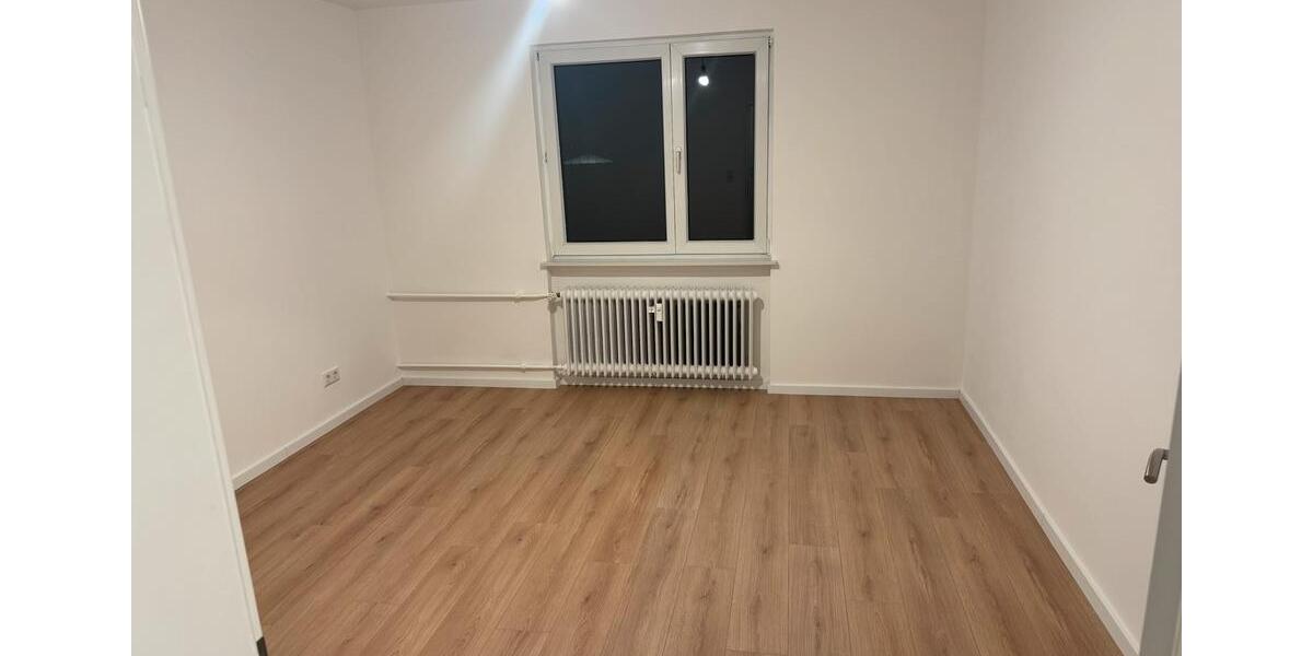 Etagenwohnung Hanau Großauheim - 3 Zimmer, 65 m&sup2;, 1.050&euro; | Angebot:24675975
