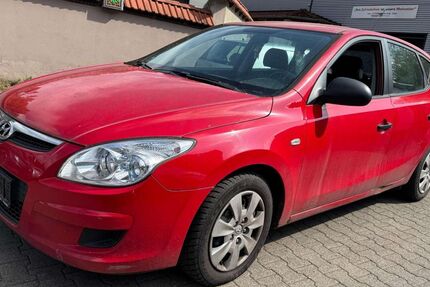 Hyundai i30 190.000 km 1.299 &euro; Eppstein 65817
