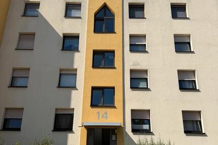 Wohnung Hanau Großauheim - 3 Zimmer, 74 m&sup2;, 279.000&euro; | Angebot:27429723
