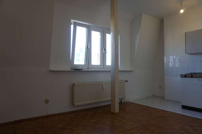 Wohnung zum Mieten in Frankfurt 420 € 20 m²