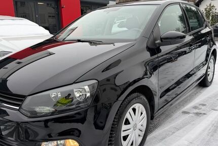 VW Polo 86.969 km 8.490 &euro; FRANKFURT AM MAIN 60488