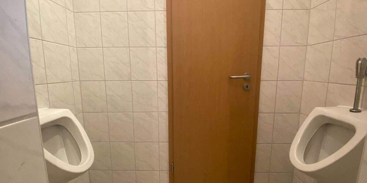 Gewerbeobjekt Frankfurt am Main Seckbach - 2 Zimmer, 70 m&sup2;, 780&euro; | Angebot:25728117