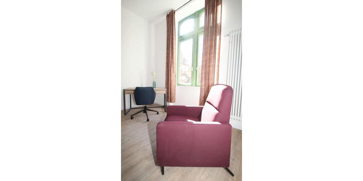 Möbliertes WG-Apartment mit eigenem Bad !!! Wohnen mitten im Leben, fußläufig zum Main 1 zimmer