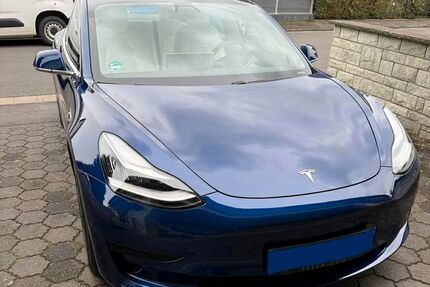 Tesla Model 3 15.000 km 24.900 &euro; Alzenau 63755