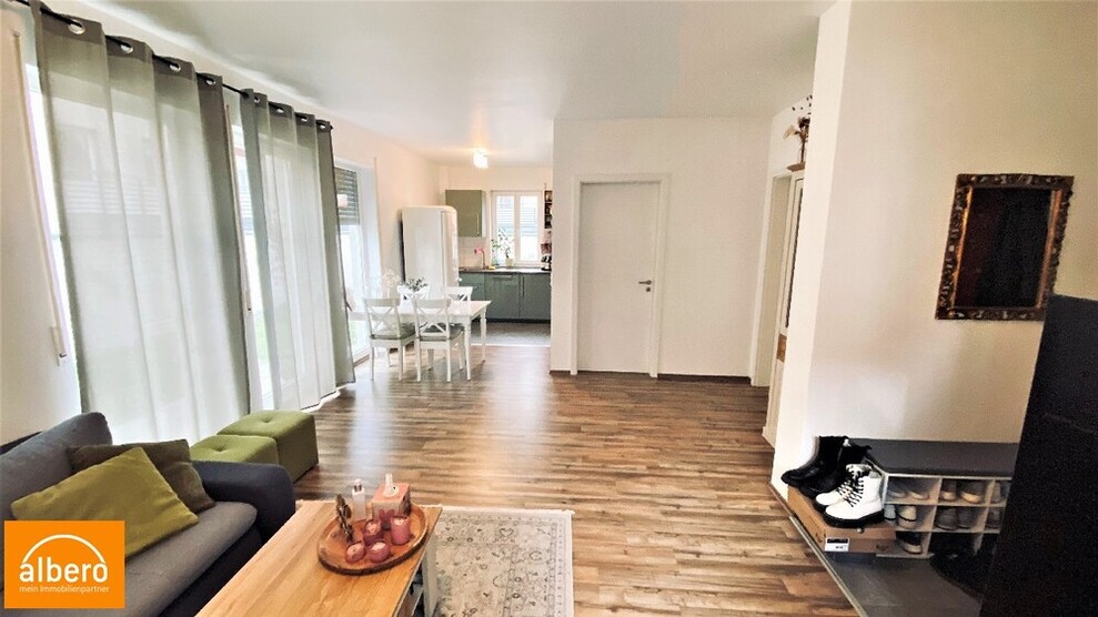 albero:) Erdgeschoss mit 30m² Terrasse + Garten 2 zimmer