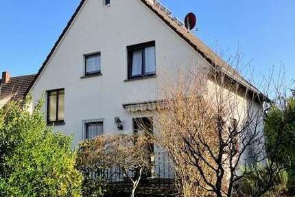 Haus Rüsselsheim am Main - 6 Zimmer, 95 m&sup2;, 395.000&euro; | Angebot:27159503