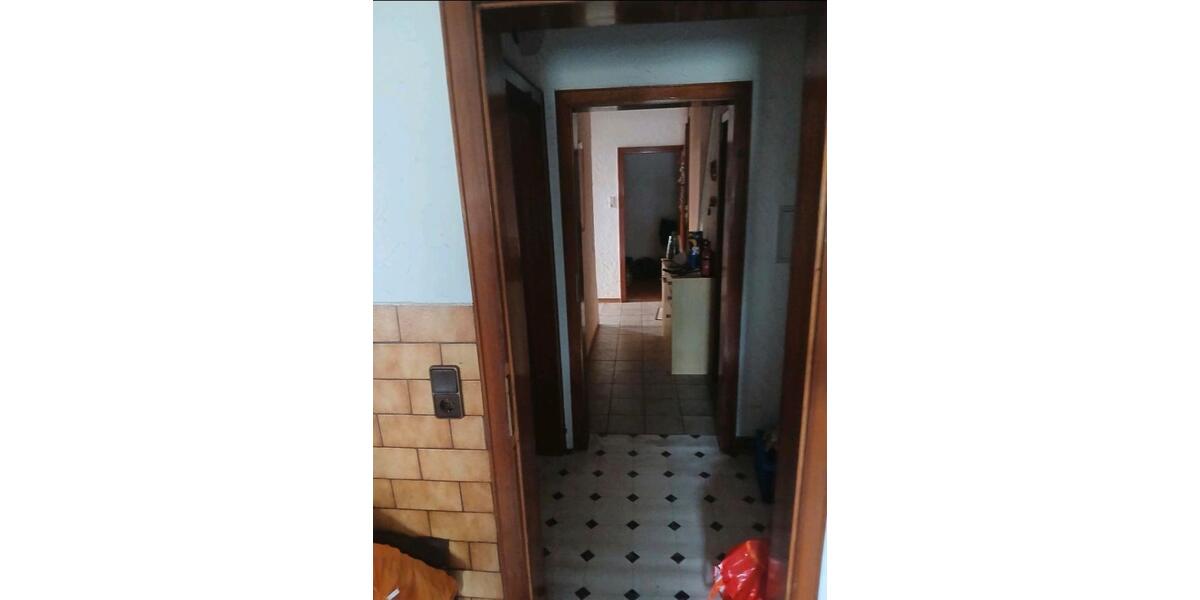 Erdgeschoßwohnung Langenselbold - 3 Zimmer, 80 m&sup2;, 175.000&euro; | Angebot:27109298