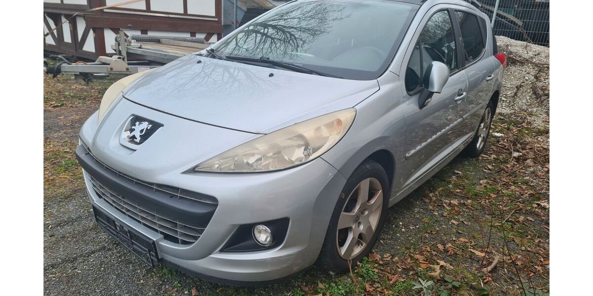 Peugeot 207 151.000 km 1.290 &euro; Langenselbold bei Frankfurt/Main 63505