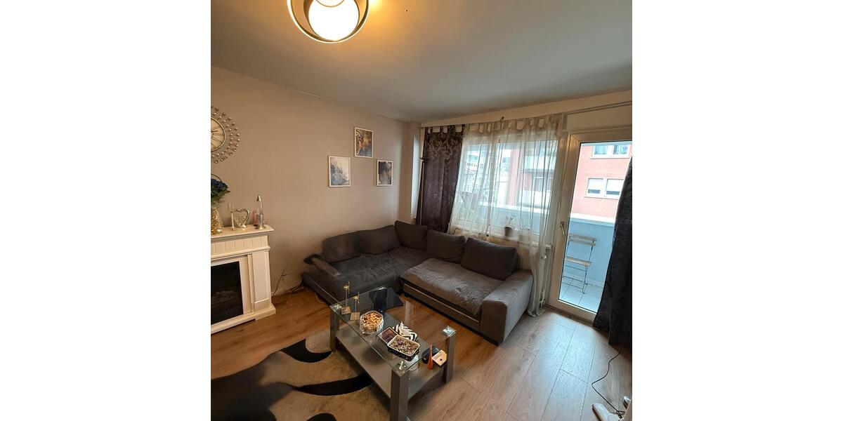 Etagenwohnung Offenbach am Main Hafen - 2 Zimmer, 69 m&sup2;, 1.010&euro; | Angebot:25732697