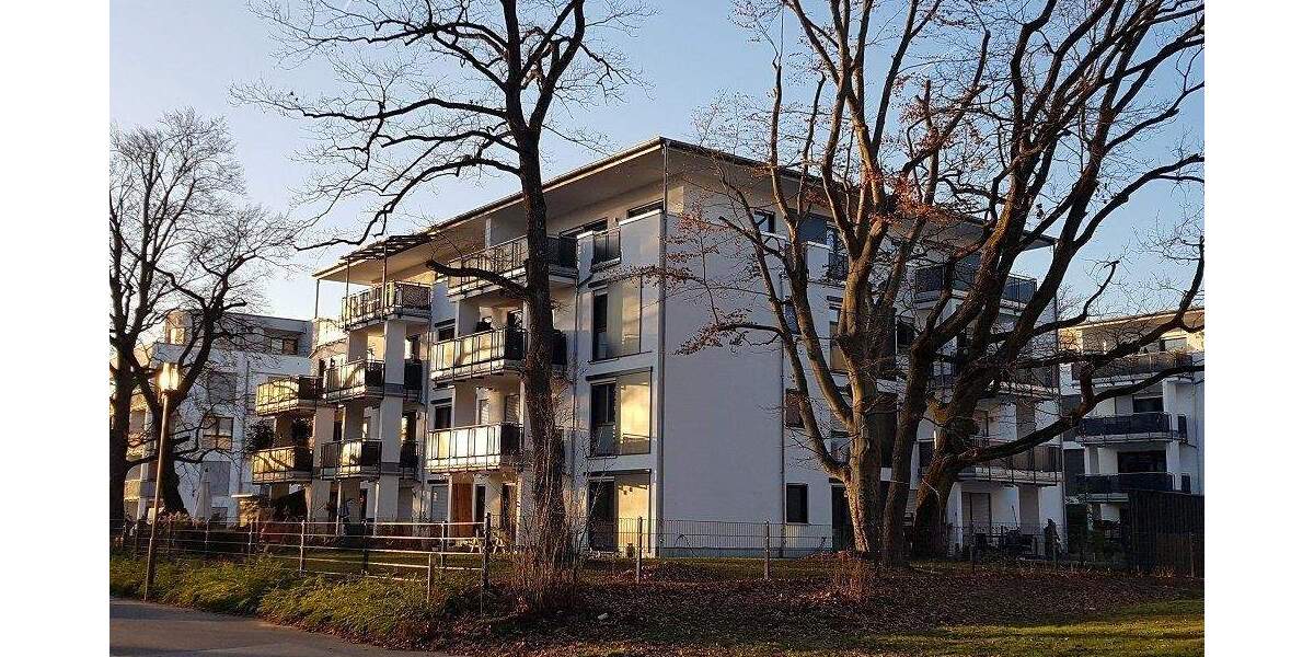 Historie trifft Moderne: Stilvoll wohnen im grünen Lehrhöfer Park 4 zimmer