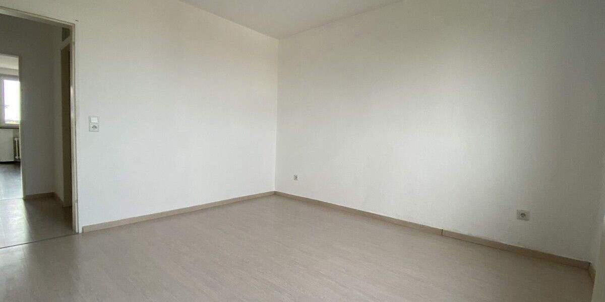 Heusenstamm: Gepflegte 3-Zimmerwohnung mit Garage 3 zimmer