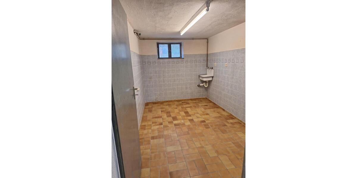 Helle, großzügige 3-Zimmer-Wohnung mit Balkon in Top-Lage - ruhig, aber zentral 3 zimmer