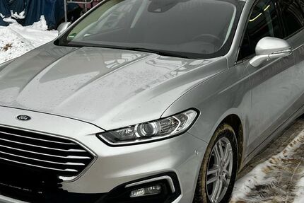 Ford Mondeo 215.000 km 6.999 &euro; Hanau 63457