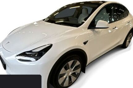 Tesla Model Y 104.962 km 29.900 &euro; Hanau 63457
