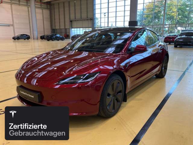 Tesla Model 3 26.836 km 37.700 € Hanau 63457