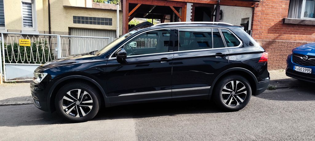 VW Tiguan 91.500 km 18.900 &euro; Frankfurt 65931